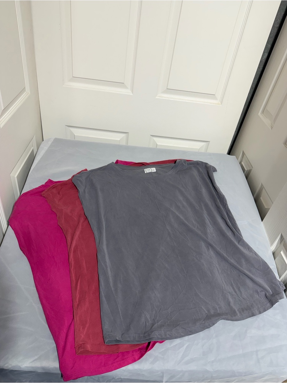 Pair of Maurices Scoop Neck Shirts in Gray and Fuchsia